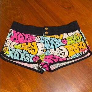 Roxy Y2K board shorts 70’s pattern size 5